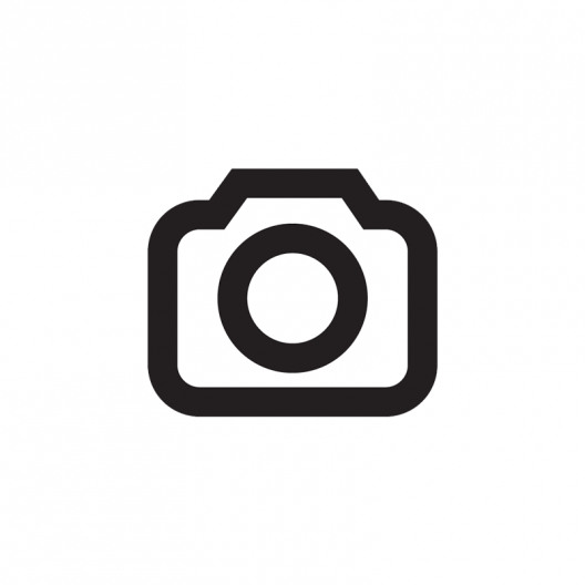 Outdoor accessories are the perfect way to share season greetings with your friends, family and neighbors right from your front door step. Click for tips!